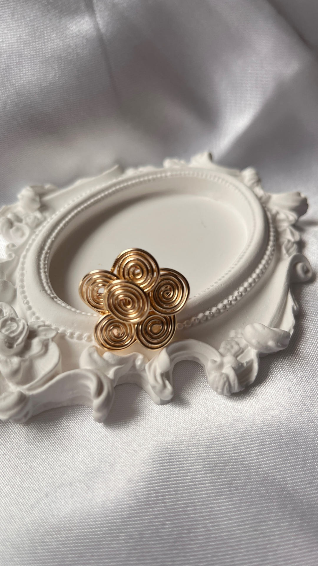 Maia ring